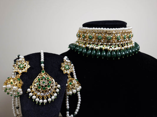 Zareen Emerald Choker Set with Tikka
