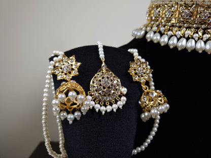 Zareen Pearl Choker Set with Tikka