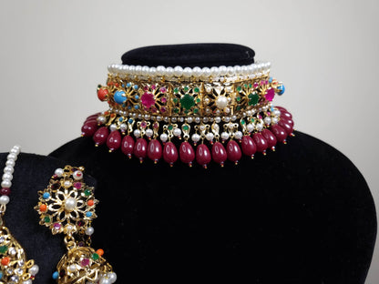 Shahi Aura Naurattan Choker Set with Tikka