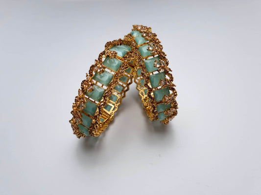 Emerald Blossom - Openable Kara Bangle