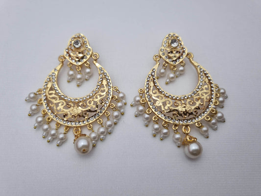 Sitara Pearl Chandbali